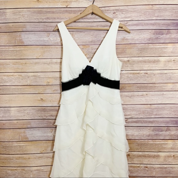 BCBGMaxAzria Black White Silk Chiffon Formal Maxi Dress - Picture 2 of 8